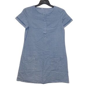 Women’s blue denim color dress (not denim) short sleeve doesn’t stre size Small